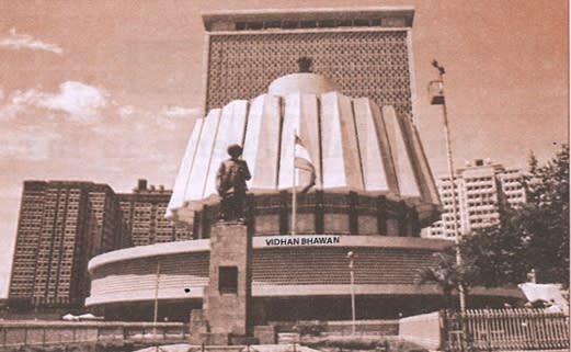 Study the picture given below and answer the following questions: The State Legislatures, Total History and Civics Solutions ICSE Class 9.